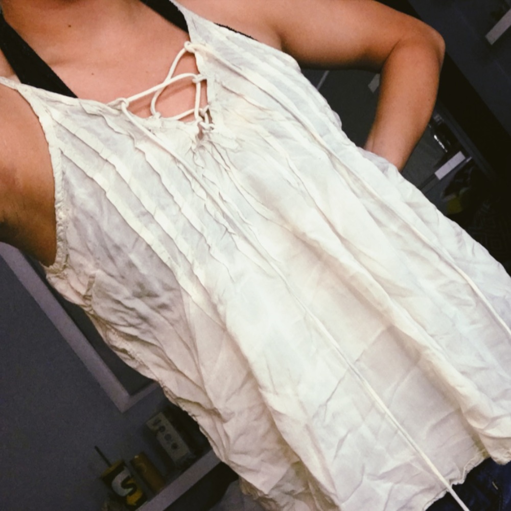 BEACHY TANK TOP✨